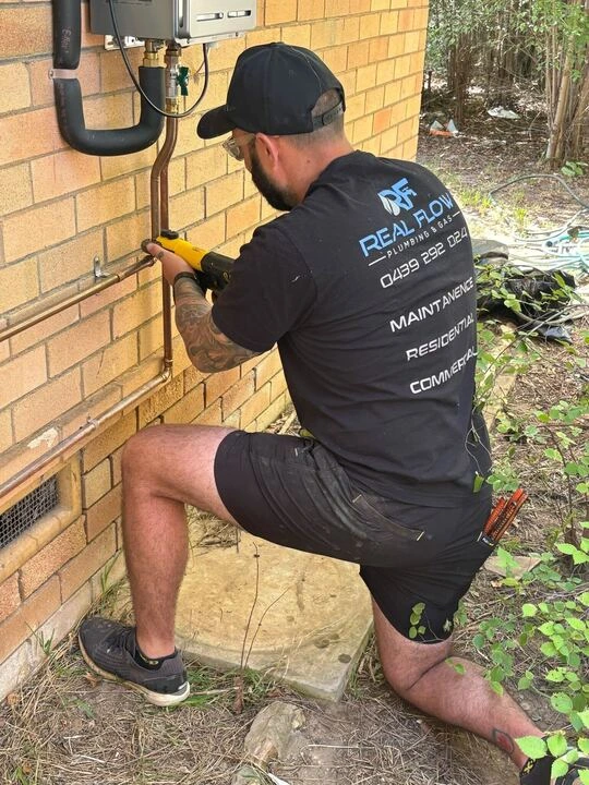 Real Flow Plumbing & Gas 2 hilltops plumber, nsw